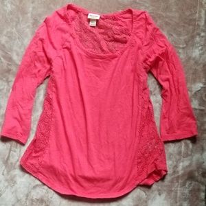 Mossimo Hot Pink 3/4 Sleeve tees with lace accent